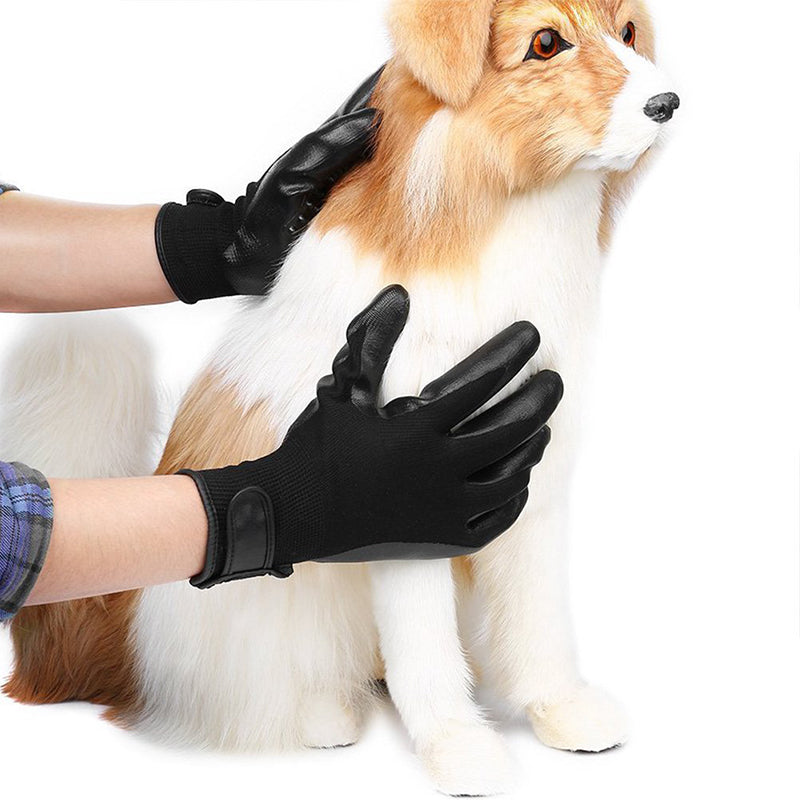 Soft Rubber Pet Grooming Glove For Shedding And Bathing Use