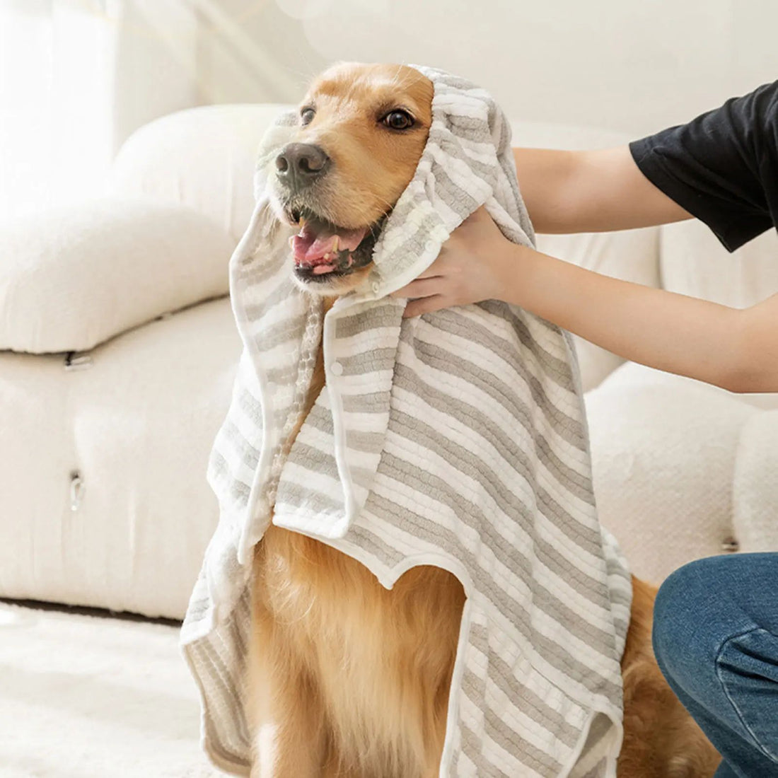 Ultra-Absorbent Quick-Drying Pet Bath Towel Bathrobe