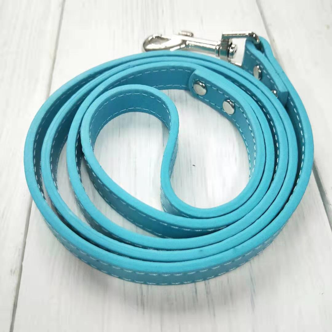 Adjustable Pet Leash And Collar Set For Daily Walking Use