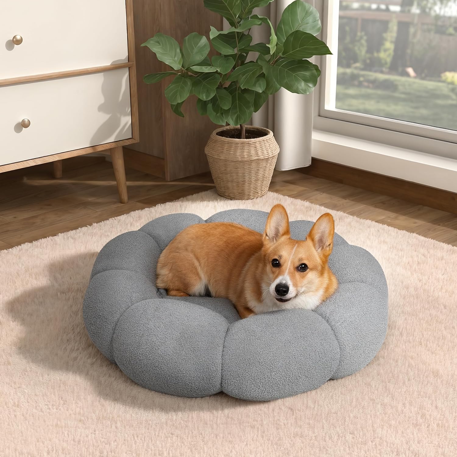 Fluffy Round Calming Plush Pet Bed With Non-Slip Base