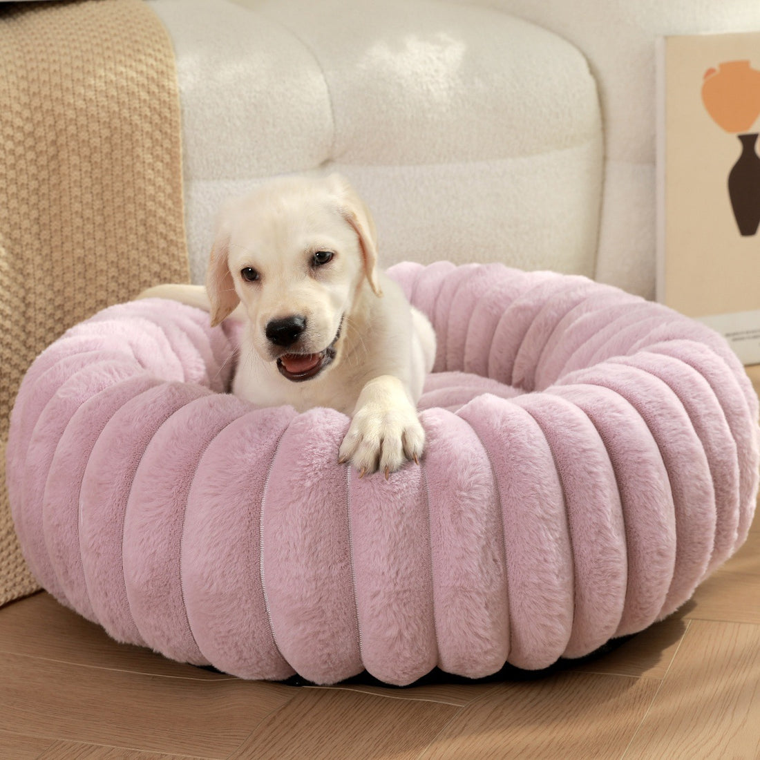 Warm Plush Round Pet Nest Bed With Thick Cushion
